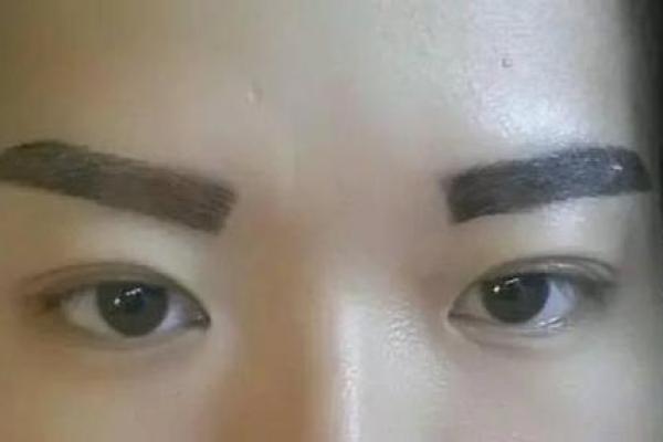 八字眉女人，隐藏了哪些性格秘密